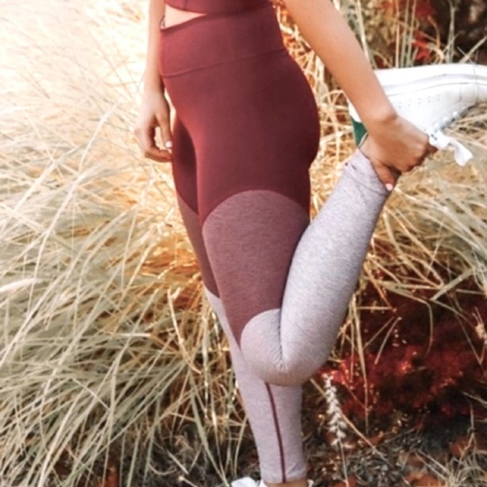 Outdoor Voices 7/8 Springs Leggings - Picture 2 of 12